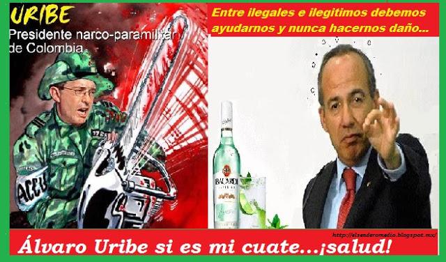 Álvaro Uribe aplaude a Calderon