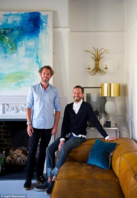 Un vestidor masculino para quitarse el sombrero