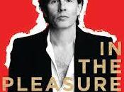Pleasure Groove: Love, Death Duran Duran”, John Taylor. ajuste cuentas espejo.