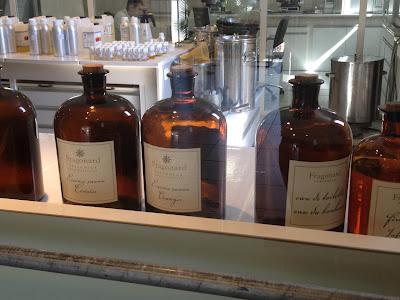 LA ORGÍA DEL PERFUME