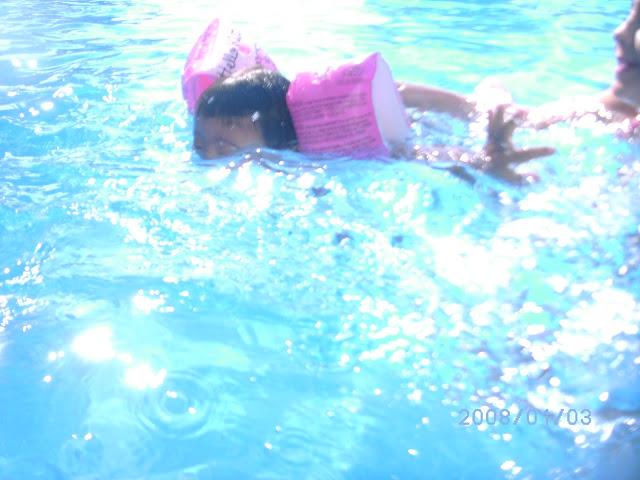 NADANDO CONTRACORRIENTE