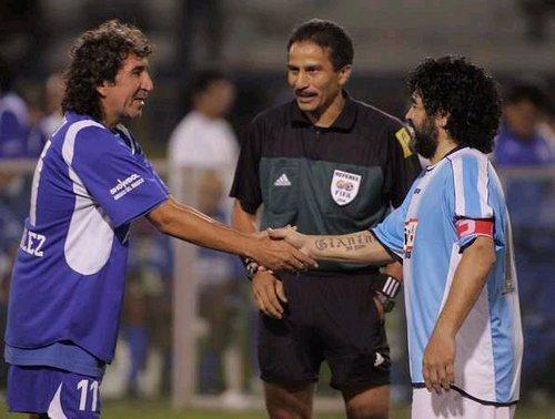 UNO. LA HISTORIA DE UN GOL. Una película de Gerardo Muyshondt y Carlos Moreno