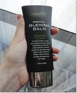 Anillo, limpiadora facial y pegatinitas uñiles de Born Pretty Store