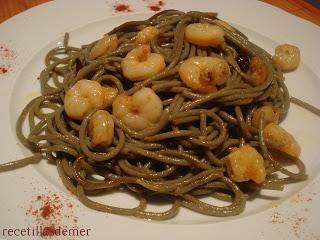 SPAGHETTIS AL AJILLO CON GAMBAS