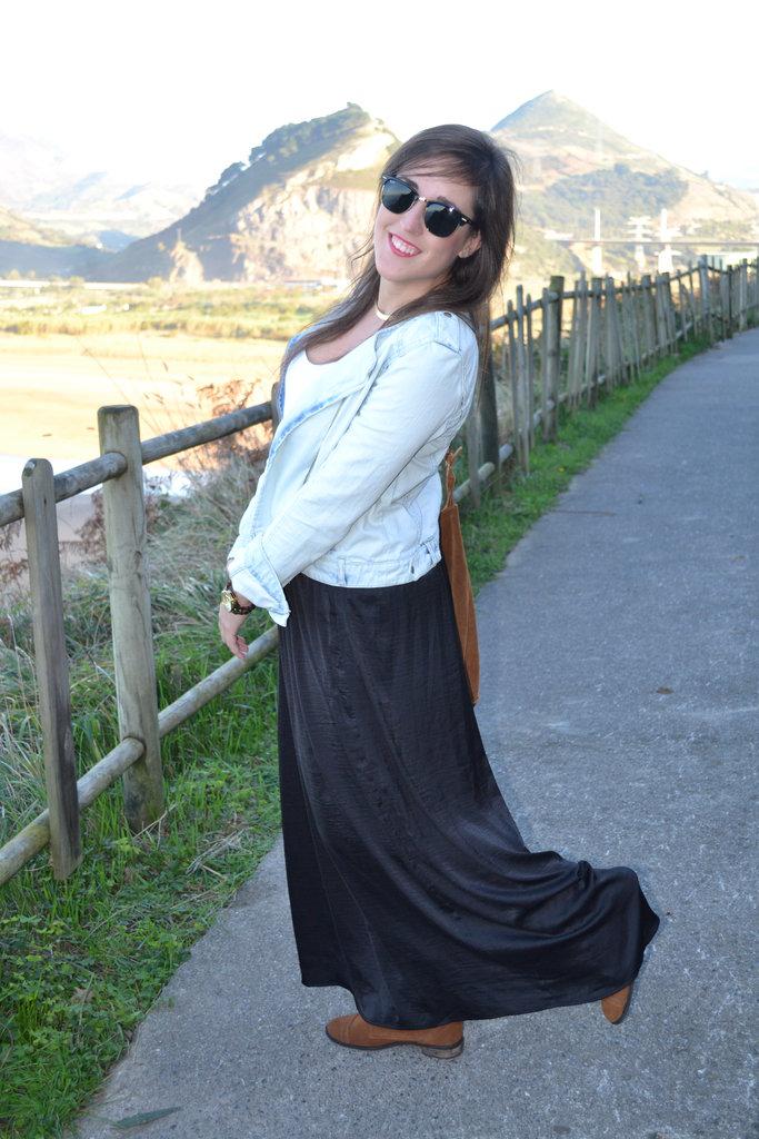 Look of the day: long skirt