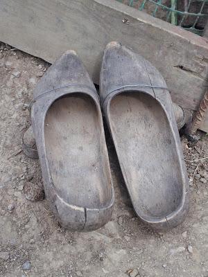 BEYU PEN: El Encanto de La Mitología