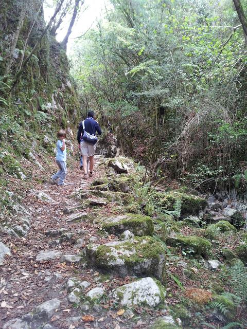 BEYU PEN: El Encanto de La Mitología