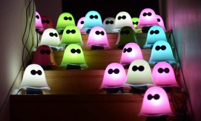 Lámparas fantasma para los niños en Halloween