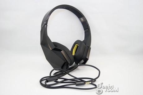 GeeksRoom Labs: Auriculares Diesel Vektr de Monster