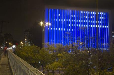 Nuevas imágenes de la fachada reformada por A-cero de un emblemático edificio de Madrid