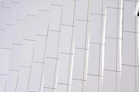 Nuevas imágenes de la fachada reformada por A-cero de un emblemático edificio de Madrid