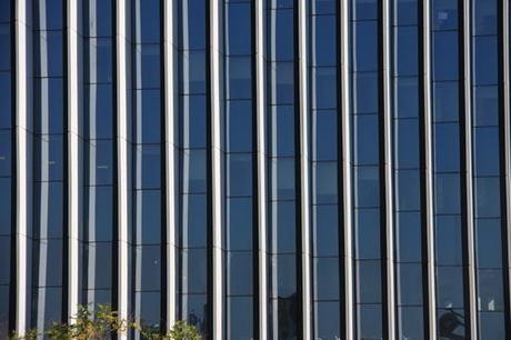 Nuevas imágenes de la fachada reformada por A-cero de un emblemático edificio de Madrid