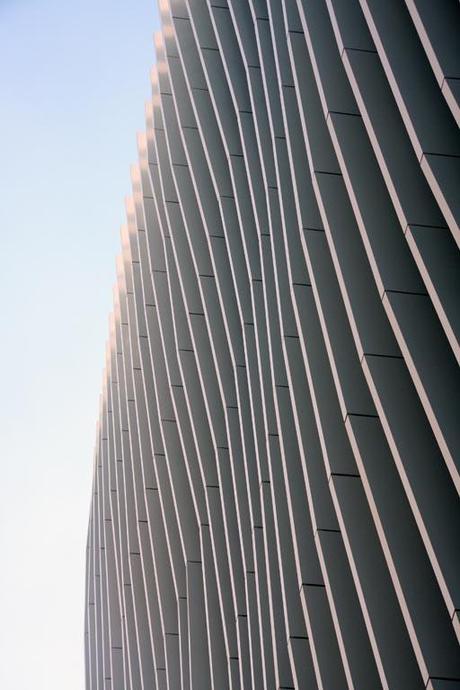 Nuevas imágenes de la fachada reformada por A-cero de un emblemático edificio de Madrid