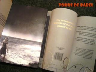 Desnúdate, ordenó ella, y él lo hizo.