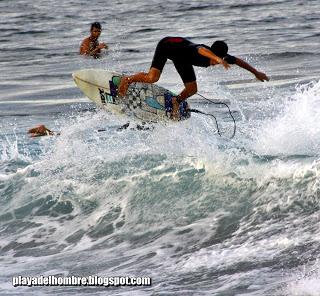 POR SI VAS A MENTAWAI...