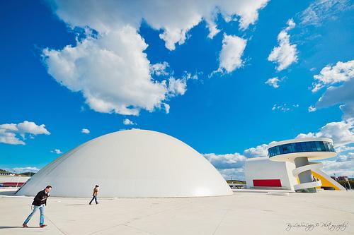 Centro Niemeyer, Avilés