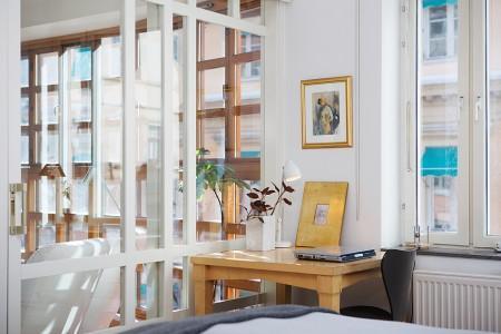 reformas balcón Reformar el balcón en un salón luminoso habitacion estilo grandes ventanales decoración estilo nódico en casa decoracion diseño y decoracion de interiores de casa diseño de interiores decorado de casas interiores decoracion y diseño de interiores de casas decoración estilo decoración en casa decoración en blanco decoración de interiores casas en decoracion carpintería de madera fotos blog interiorismo blog decoracion estilo nordico blanco y decoracion 