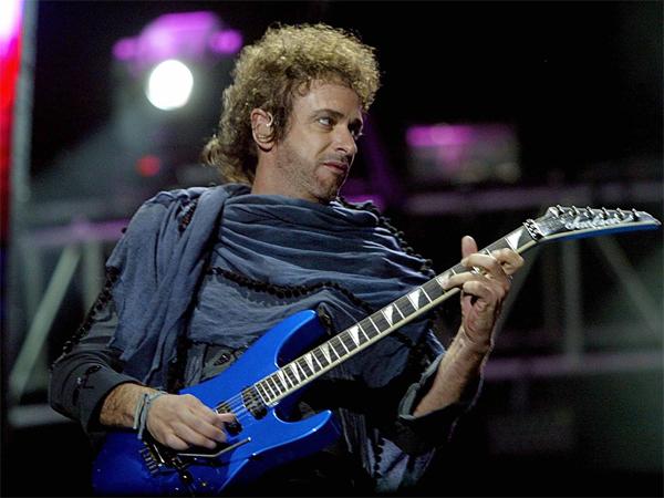 Gustavo Cerati lleno de Homenajes