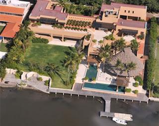 A la maestra con cariño: exhiben mansiones de los 