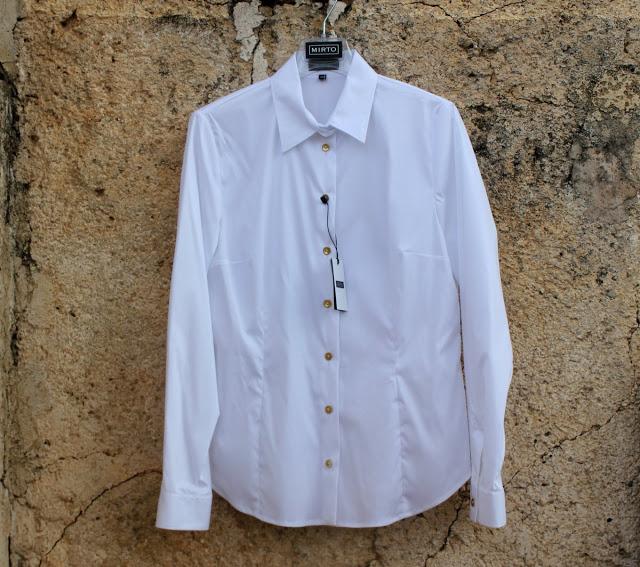 Compras, camisas Mirto