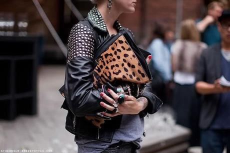 A LEOPARD PRINT TOUCH.-