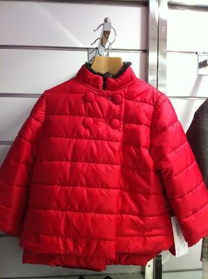 ABRIGUITOS Y CHAQUETONES CON ENCANTO ABRIGUITOS Y CHAQUETONES CON ENCANTO