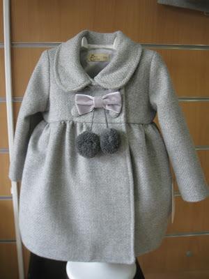 ABRIGUITOS Y CHAQUETONES CON ENCANTO ABRIGUITOS Y CHAQUETONES CON ENCANTO