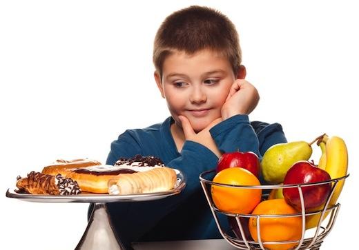 La forma de alimentar a un niño