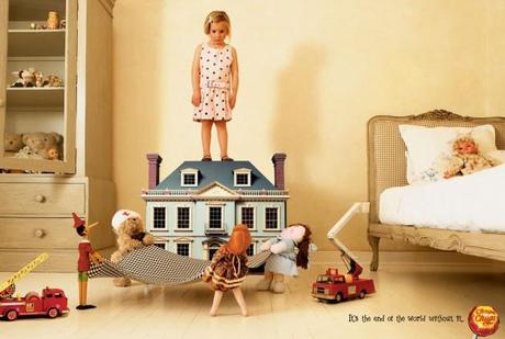 Imágenes publicitarias de CHUPA CHUPS