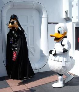 20 parodias de la compra de Lucas Films por Disney