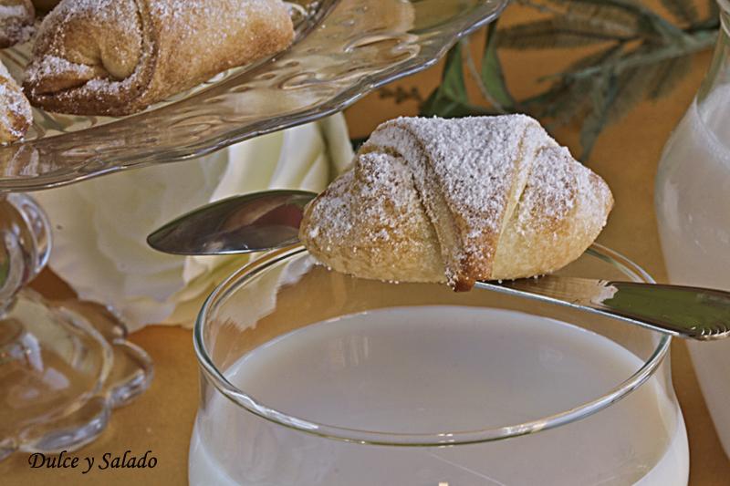 CANNOLIS RELLENOS DE CABELLO DE ANGEL