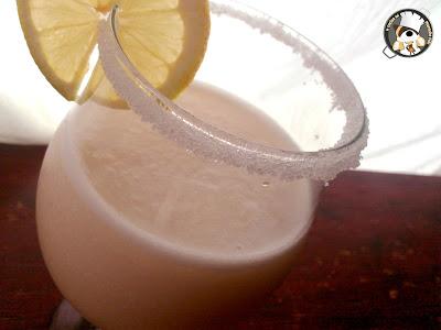 Postres: Sorbete de limón y cava