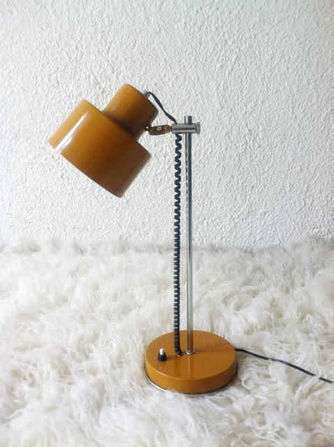 VA DE VINTAGE y yo voy detrás