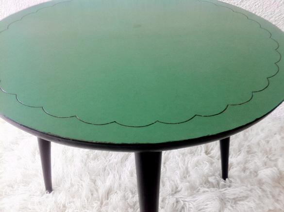 VA DE VINTAGE y yo voy detrás