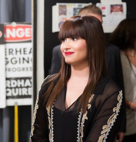 ¡Demi Lovato cambia nuevamente de look!