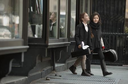 DKNY, moda infantil urbana y rebelde