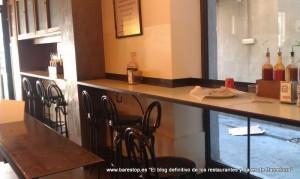 Kiosko la mejor hamburguesa de Barcelona Mesas Kiosko