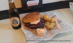 Kiosko la mejor hamburguesa de Barcelona Burguer Japonesa