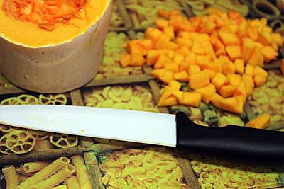 Tortellini de calabaza con salsa de curry