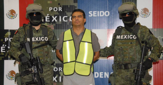 Detiene Ejército a El Pelos, lugarteniente del Chapo 