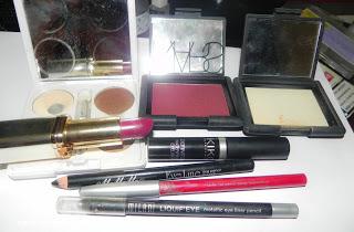 ¿Qué (leches) hago con un eyeliner plata?