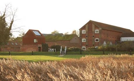 CONSTRUIR SOBRE RUINAS