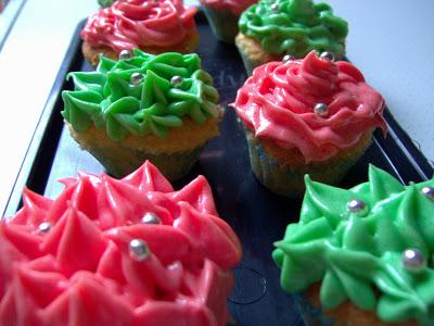 CUPCAKES DECORADOS