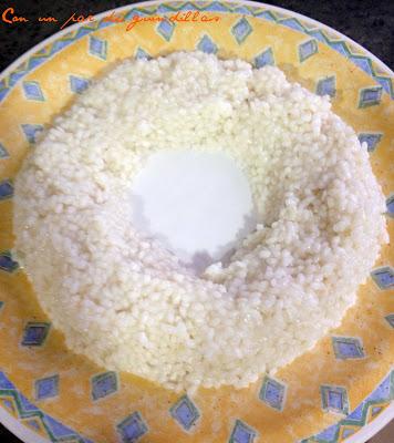 Pollo agridulce con arroz cantonés