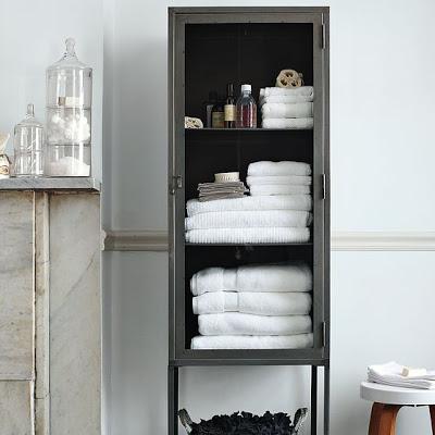 Aparadores y Vitrinas Rusticas