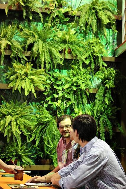 Informe Especial FIT 2012 Informe Especial FIT 2012