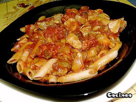 Macarrones con tomate