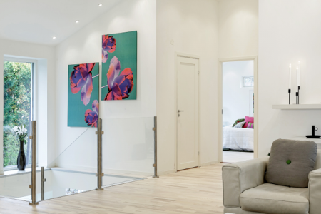 sillas barcelona salon estilo nordico muebles escandinavos muebles de diseño estilo nórdico estilo escandinavo diseño de interiores decoración nórdica decoración escandinava decoración de salones decoración de interiores decoracion de casas cocinas modernas cocinas blancas casa de diseño de interiores blogs de diseño de interiores blogs de decoracion nordica blog deco escandinavos 