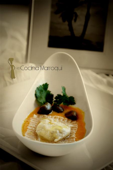Ravioli de queso Ajbane con crema de calabaza al cilantro