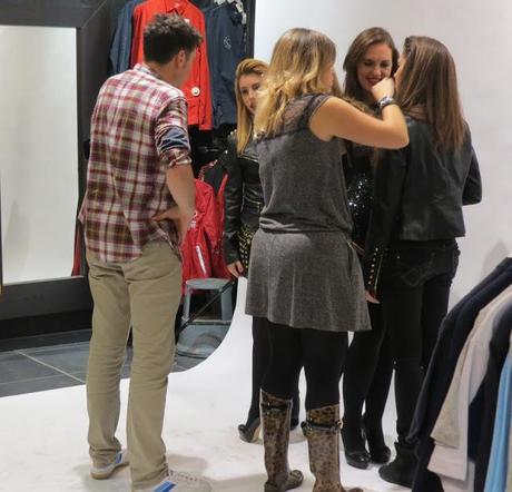 Teenagers Making off